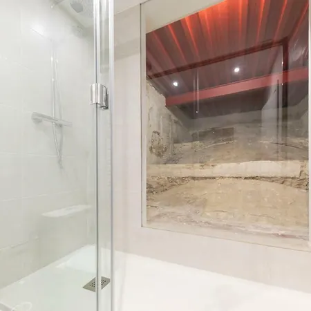 Bravissimo Rambla Eiffel Bridge 1 *