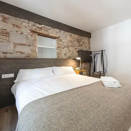 Apartment Bravissimo Rambla Eiffel Bridge 1