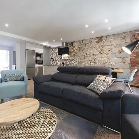 Bravissimo Rambla Eiffel Bridge 1 Apartment