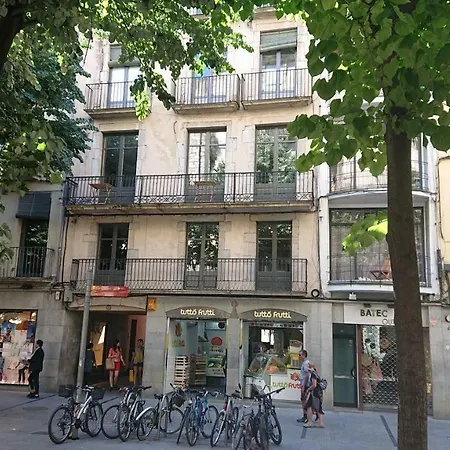 Bravissimo Rambla Eiffel Bridge 1 Апартаменты *